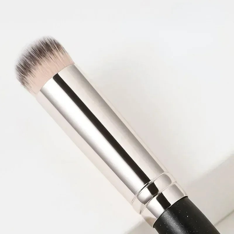 Makeup Brush-Foundation Concealer Brush Premium Contour Blusher Brushes Flawless Under Eye Dense Face Makeup Brush for Blending