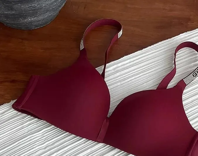 セクシーな Fashion Women Triangle Cup Bralette 32‑38 Thin Seamless Push Up Anti Sag Rhinestone Letter Strap Beautiful Back Lingerie