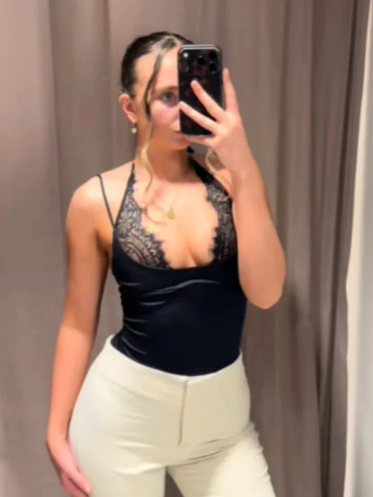 Sexy Lace Patchwork Camisole Top Women Fashion Sleeveless Backless Slim Short Vest 2026 Summer Lady Casual Daily Street Wear New