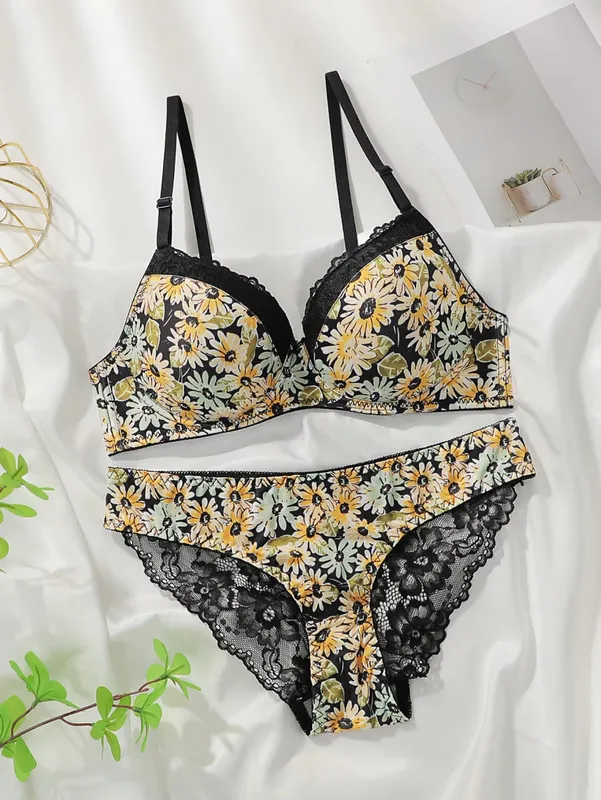 Women's Embroidered Lace Chrysanthemum Pattern Underwear with Steel Hoops Comfortable and Breathable Push Up Bra B6017