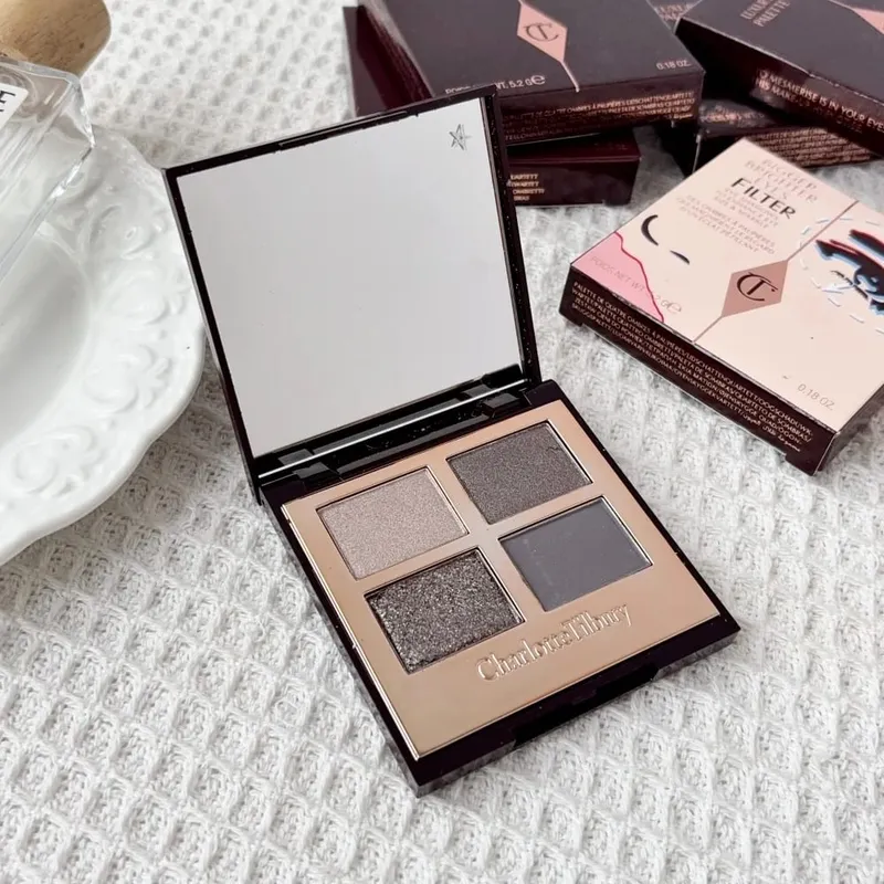 CT Dễ dàng sử dụng 4 màu 9 màu Bảng phấn mắt Charlotte Tilbury Son dưỡng môi Gối Talk Big Lip Plumpgasm Lip Blush Quà tặng trang điểm