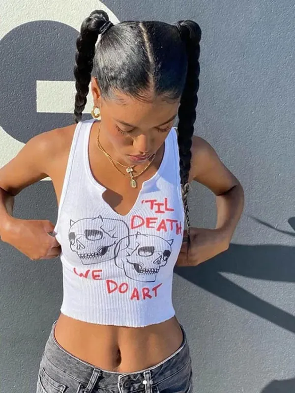 สแควร์อินเทรนด์ Letter พิมพ์ PIN Buckles Tank Tops ผู้หญิง Skull พิมพ์สบายๆยืด Crop Top