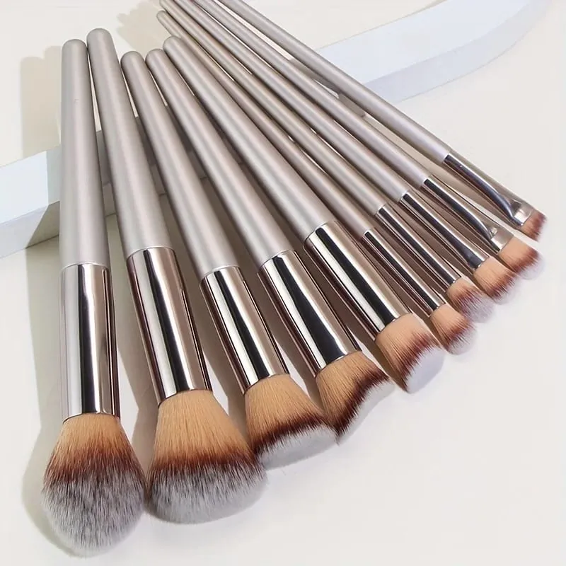 10 Pcs Makeup Brushes Complete Set of Foundation Loose Powder Blush Concealer Eye Shadow Professional Set for Face