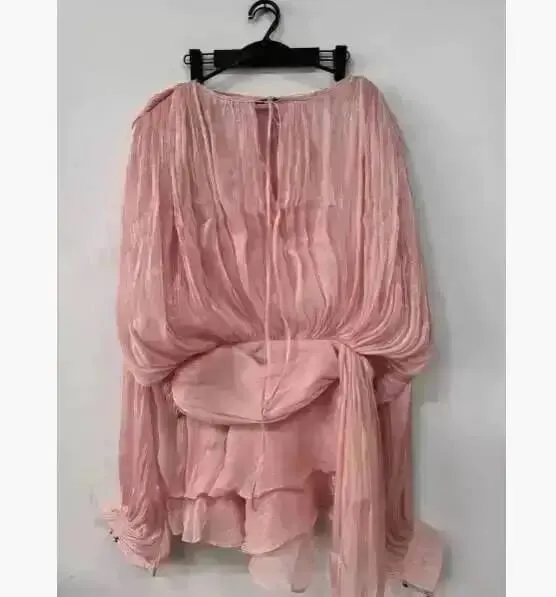 2026 Nuova moda estiva Abbigliamento donna girocollo maniche a lanterna abito corto in raso con pantaloncini sotto due pezzi