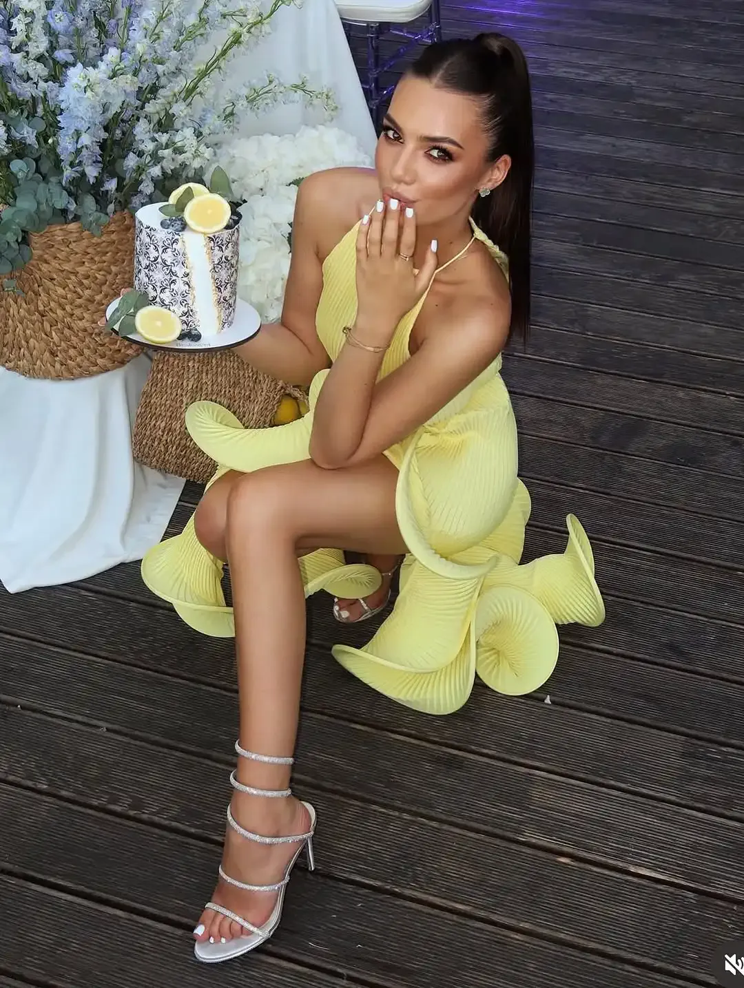Women Romantic Yellow Halter Maxi Dress Chic Ribbed Knit Ruffled High-slit Slim-fit Vestido 2026 Spring Trendy Fashion Robes