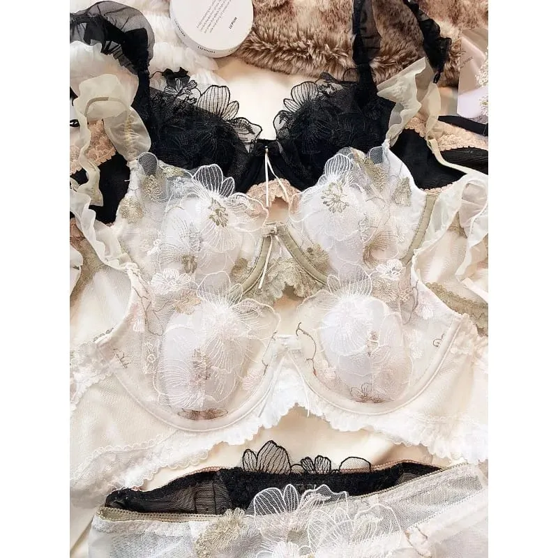French Elegant Embroidered Lace Minimizer Bra Support Soft Underwire Rabbit Ear Cup Sexy Pure Lingerie Set Large Bust S-XL Tushy