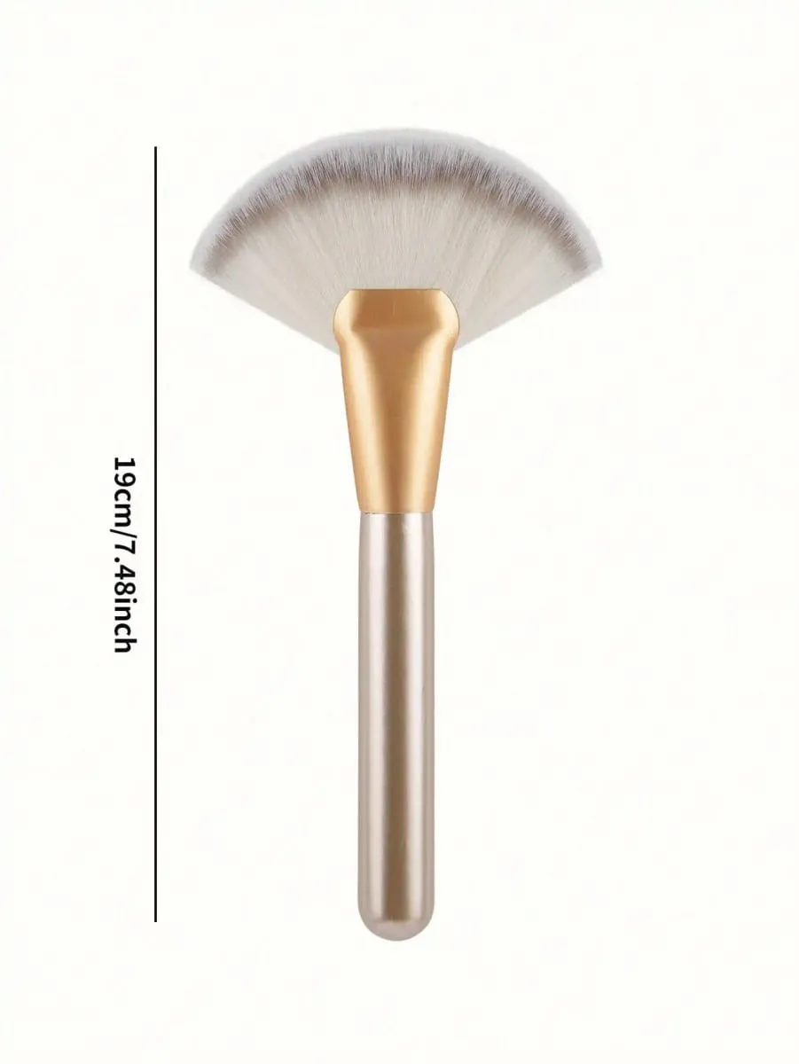 1/2pcs Large Fan Makeup Brushes Facial Foundation Blusher Concealer Brush Cosmetic Tools Pincel Soft-Bristled Makeup Brush — image 3