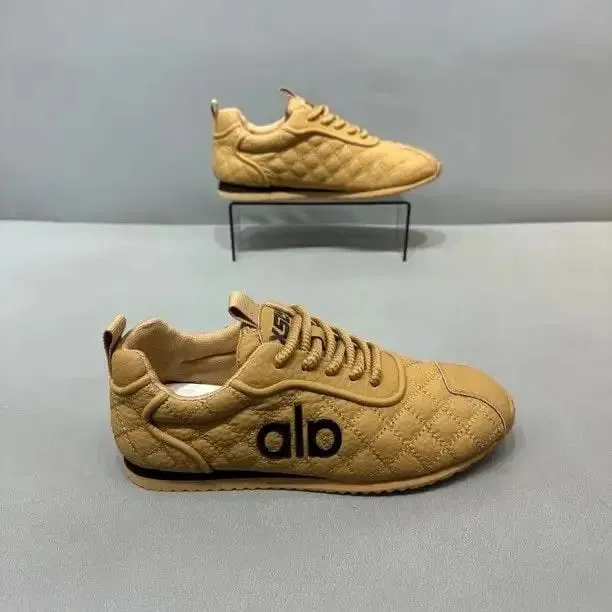 ClaWave Men Quilted Retro Jogger Shoes Lightweight Non Slip Casual Walking Sneakers Trendy Daily Footwear EU39-44