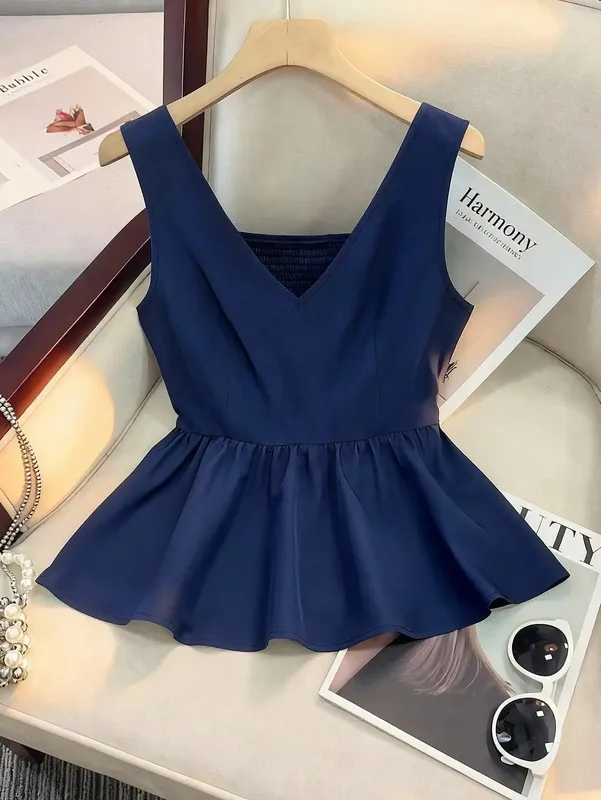 Slim-fit Cami with Ruched Back & Thick Straps Ruffled Hem Stretch Gathered Design for All Body Types