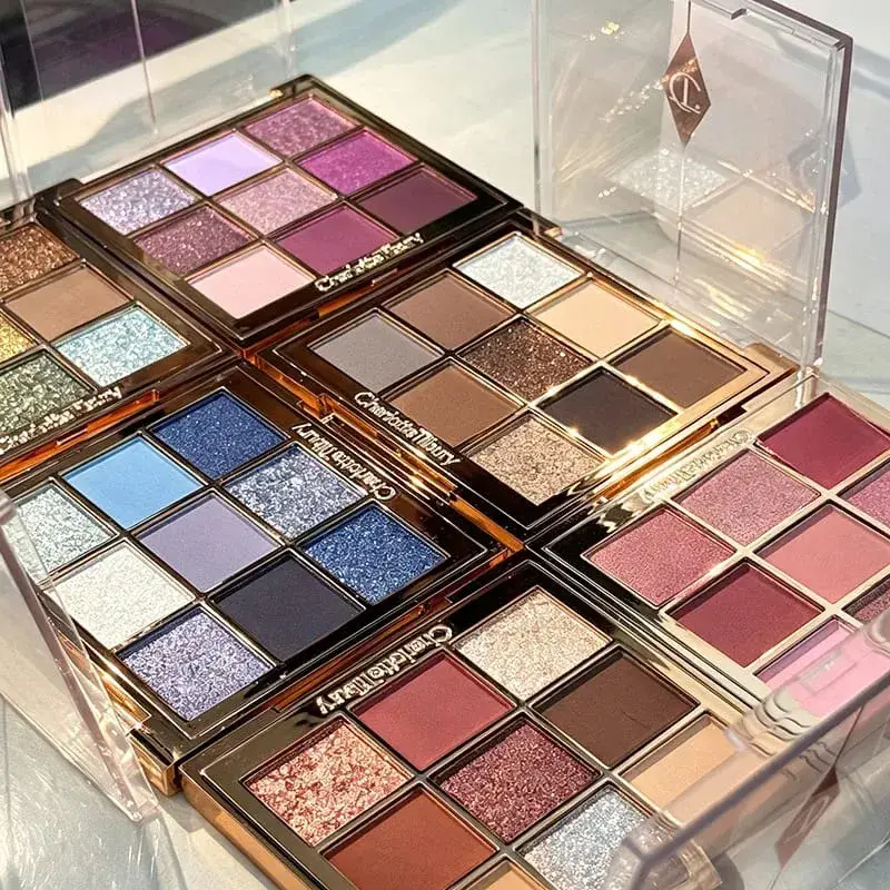 CT Quatro-color Eyeshadow Palette Matte Glitter Eyeshadow Brilhante Maquiagem Travesseiro Falar Fácil de Colorir Fundação Natural Cosméticos