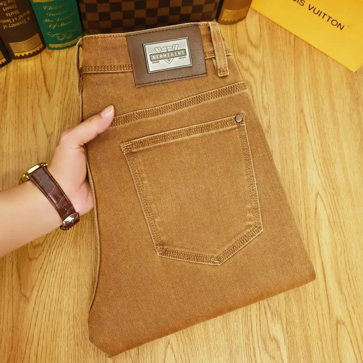Autumn fashion light luxury men's jeans khaki small feet elastic coffee casual pants