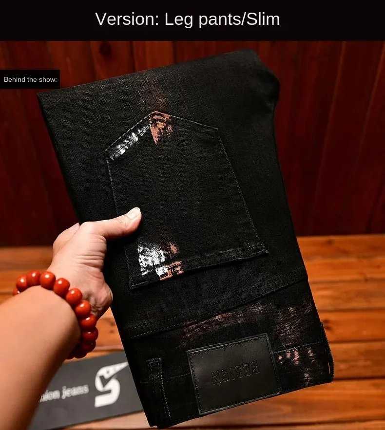 Jeans Hitam Musim Gugur 2025 Pakaian Pria Jalanan Gambar Grafiti Inkjet Pria Celana Denim Retro Kelas Atas Tren Nostalgia