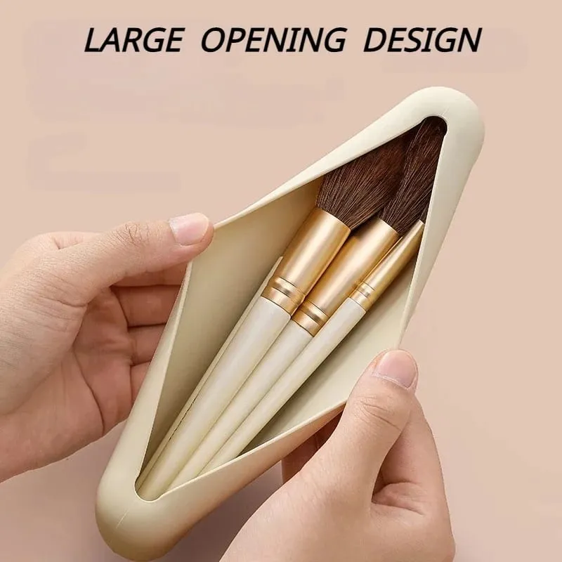 New Travel Makeup Brush Holder Silicone Cosmetic Brushes Bag Makeup Sponge Case Portable Waterproof Makeup Tools for Women Girls — image 4