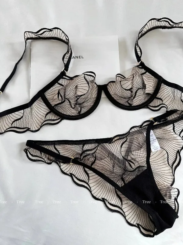 ​​Summer French Lace Bra Beachwear Large Bust Minimizer Ultra Thin Sheer Anti-Sagging Light Support Ruffles Embroidery AU MOYISU