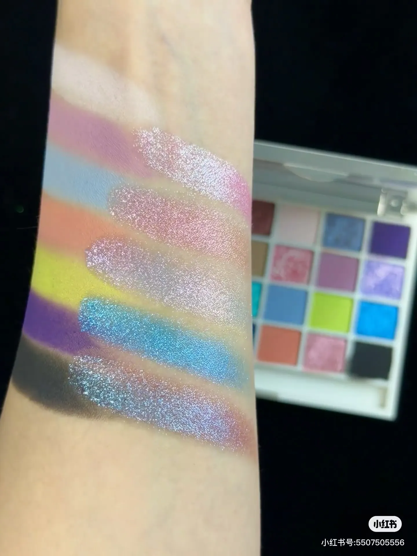 24 Colors Eyeshadow Palette Powder Matte Nude Soft High Colors Eye Shadow Chameleon Longlasting Eye Makeup