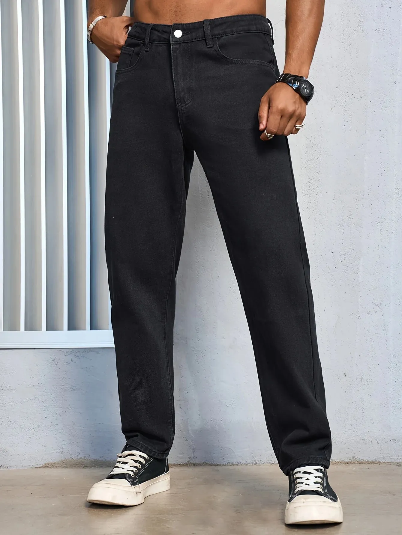 Men's Casual Solid Black Regular fit Jeans