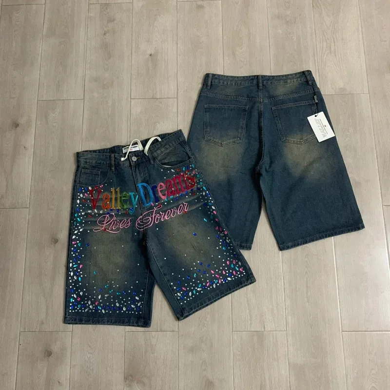 2026 Latest Style VALLEY Shiny Diamond Logo Denim Shorts Vintage Washed Men Women High Quality Fashion Skinny Jeans