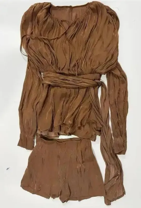 2026 Nuova moda estiva Abbigliamento donna girocollo maniche a lanterna abito corto in raso con pantaloncini sotto due pezzi