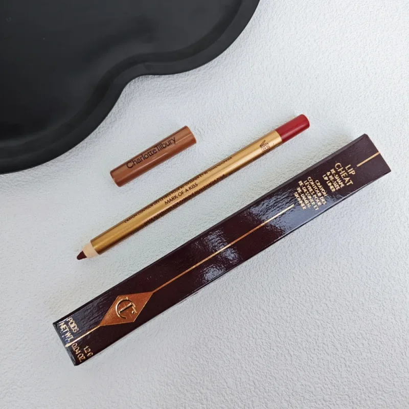 Charlotte Tilbury New Pillow Talk Big Lip Plumggasm Lip Cheat 膠原蛋白唇浴 CT 唇線筆彩妝口紅保濕唇彩
