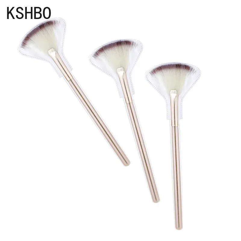 5pcs Fan Brushes Facial Brushes Soft Makeup Brush Cosmetic Applicator Tools Wooden Handle and Soft Fiber for Peel Mask