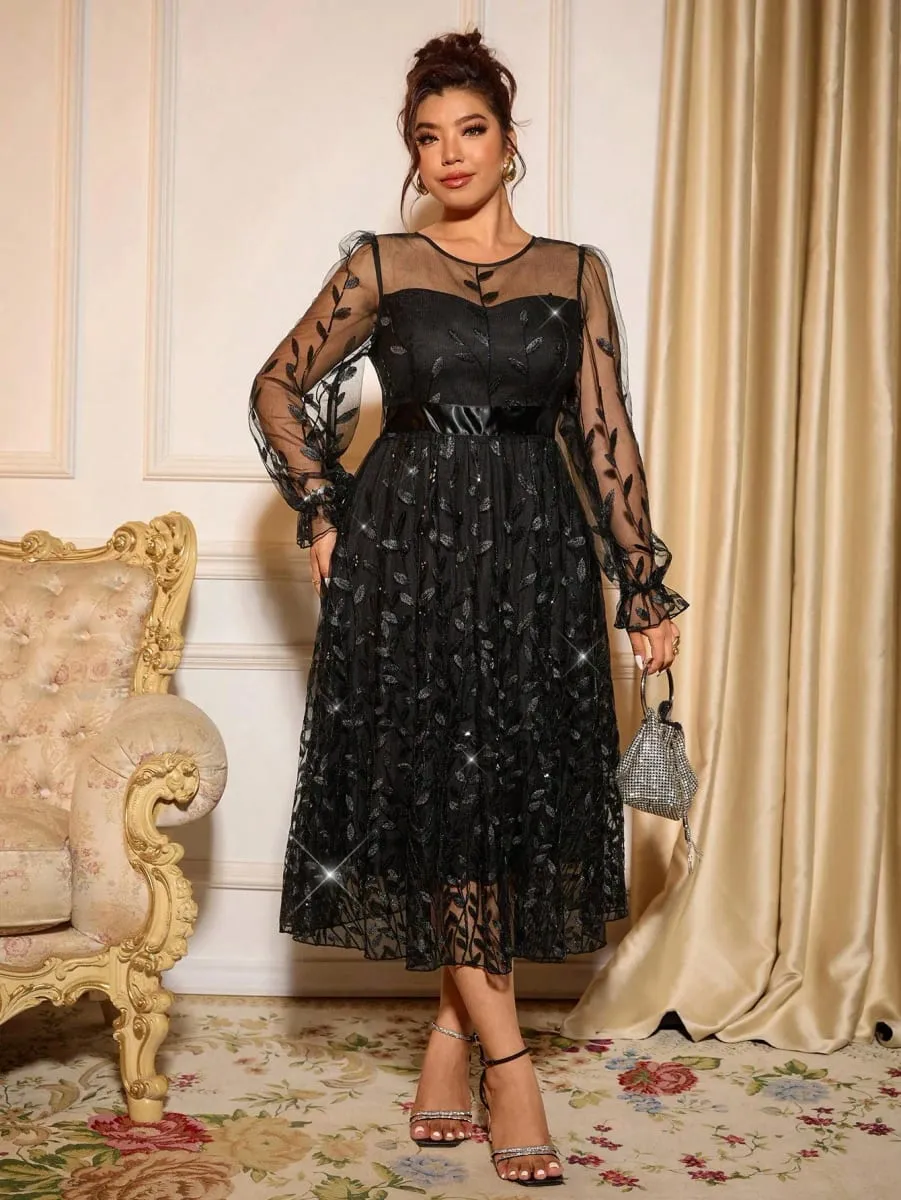 Sophisticated Dinner Dress with Sheer Sleeves and Sparkling Details for Galas — image 4