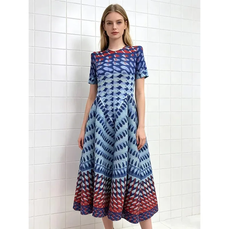 Miyake Pleated Geometric Print A-Line Dresses European New Short Sleeve Simple Elegant Commuter Plus Size Stretch Women's Dress