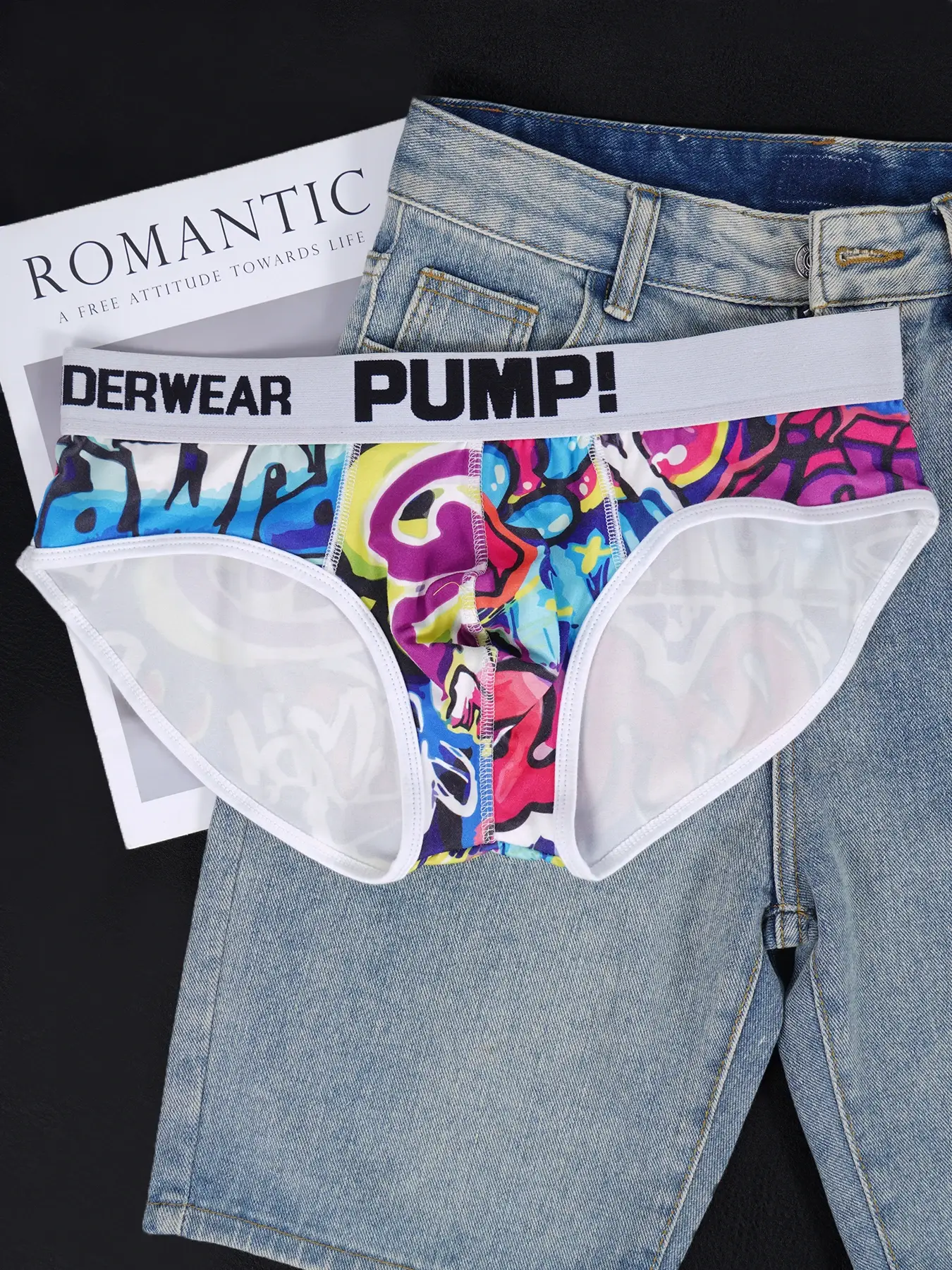 Men’s Graffiti Print Triangle Underwear Elastic Waistband Ice Silk Breathable Underwear — image 6