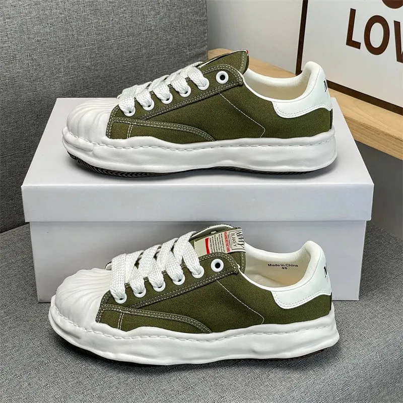 2026 New Men Women Skate Shoes Low Top Trendy Street Style Couple Sneakers Non-slip Wear Resistant Daily Footwear