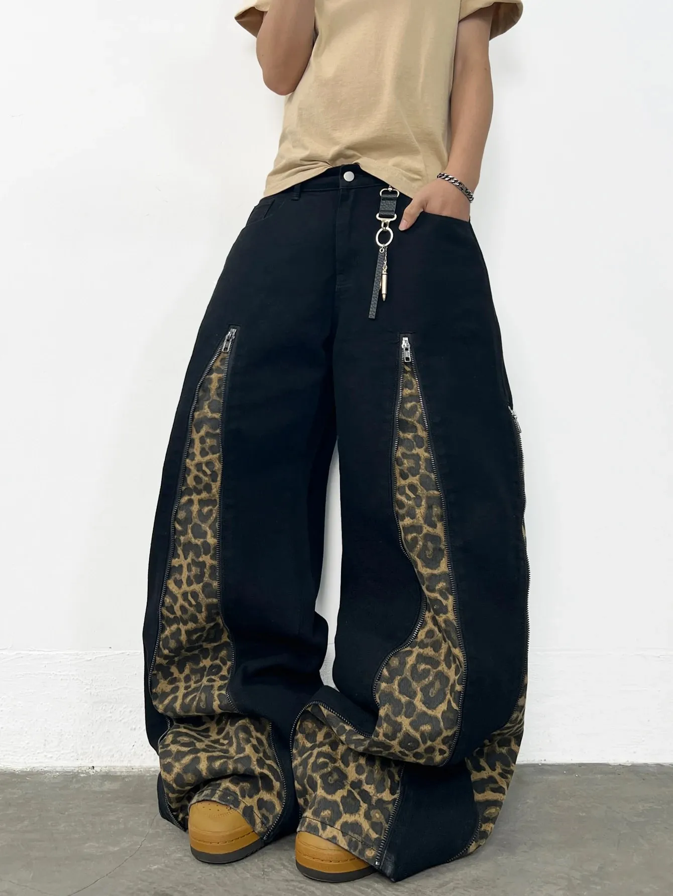 Men's Jeans Versatile Streetwear Wide Pants Trendy Y2K Leopard Print Patchwork Men's Casual Trousers Suitable For All Seasons