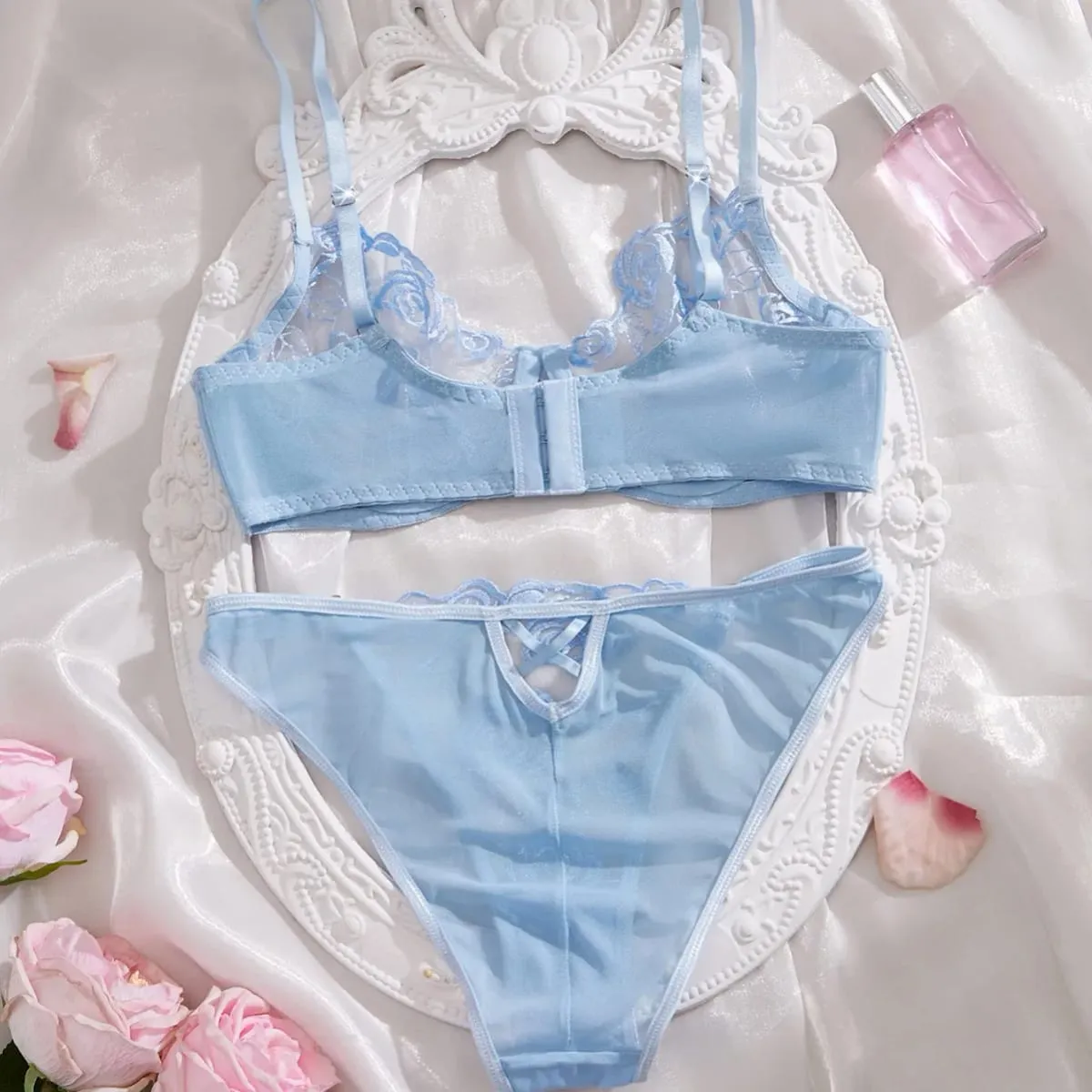 Light Blue Floral Rose Embroidered Mesh Lingerie Set Underwire Bra Thong Women Exotic Underwear Sexy Intimates Sleepwears