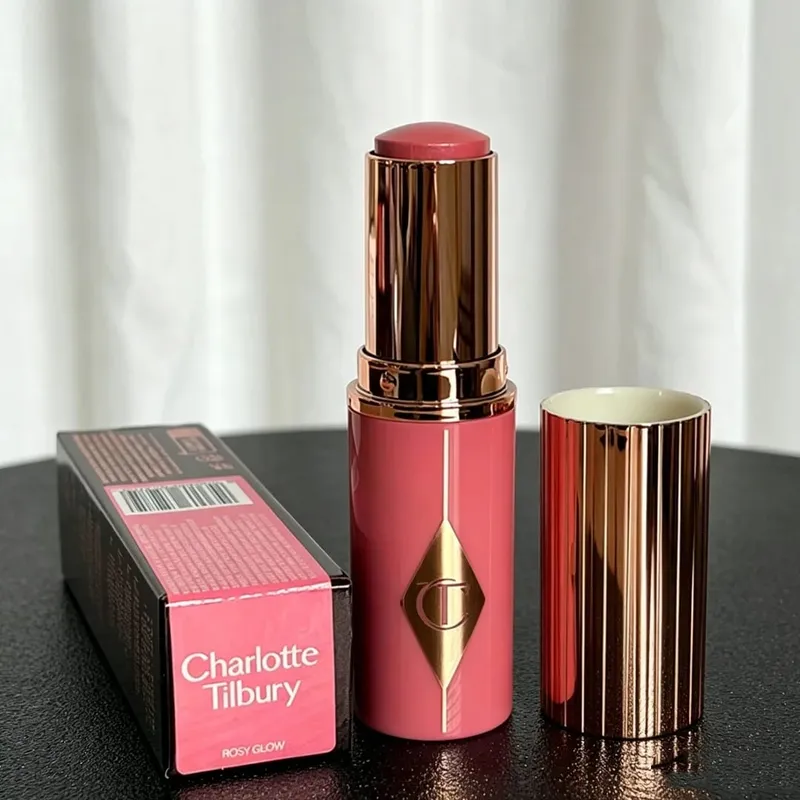 Charlotte Tilbury Lip Stick Liquid Foundation Highlighter Pressed Powder Blush Facial Spot Concealer Foundation Makeup Cosmetics