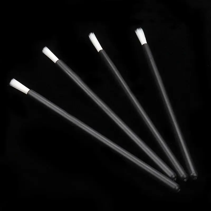 50 pcs Disposable Nylon Fiber Lip Brush Lipstick Wands Clean Applicator Lip Gloss Brushes Portable Cosmetic Women Makeup Tools