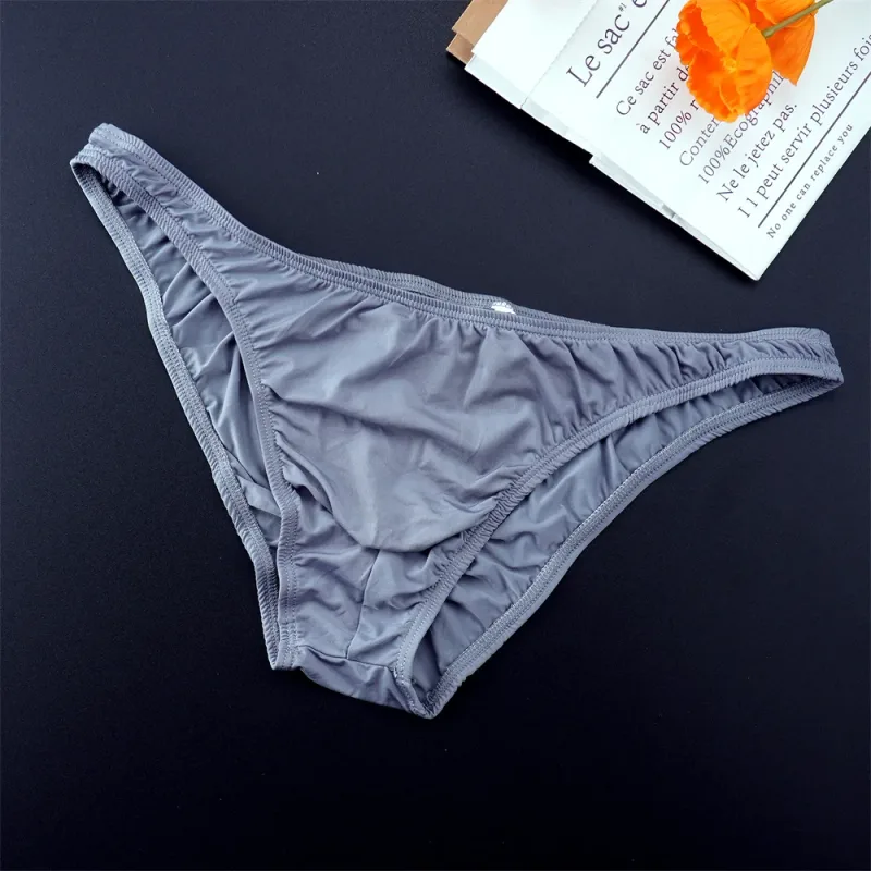 Người Đàn Ông Màu Trơn Ice Silk Quần Đùi Liền Mạch Eo Thấp U Lồi Quần Lót Nam Quần Lót Siêu Mỏng Co Giãn Thoáng Hơi Thở Nhanh quần