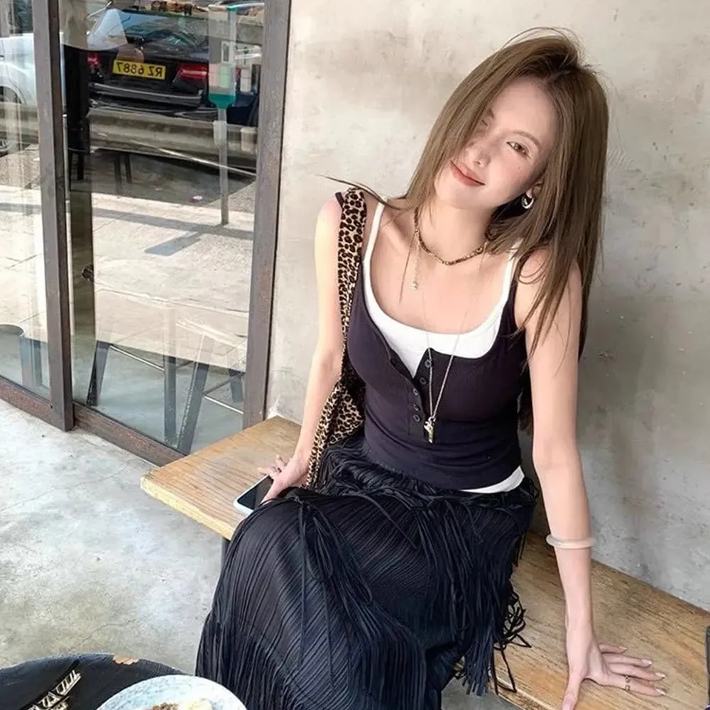 Casual Layered Fake Two-Piece Tank Top Y2K Ribbed Knit Button Cami Slim Fit Sleeveless Vest Top With Chest Pad For Daily Wear — image 6