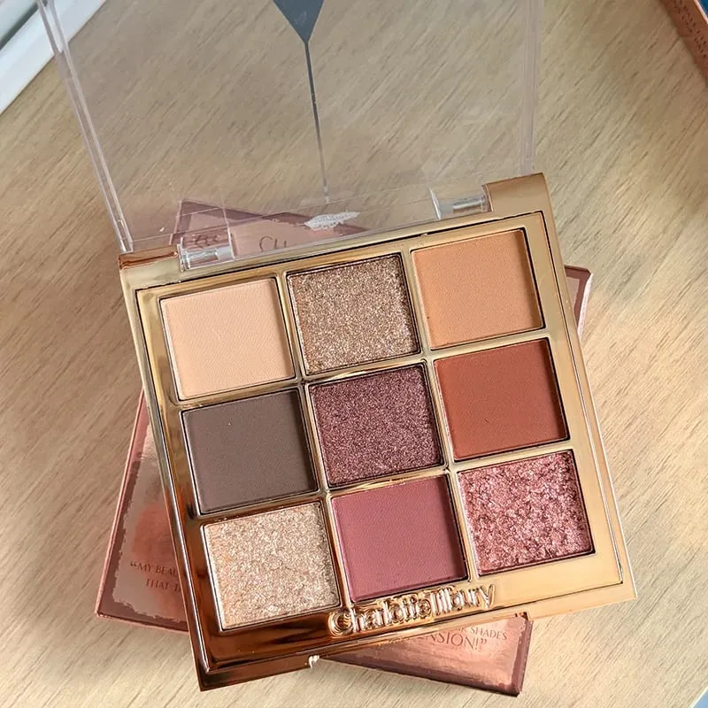 CT Quatro-color Eyeshadow Palette Matte Glitter Eyeshadow Brilhante Maquiagem Travesseiro Falar Fácil de Colorir Fundação Natural Cosméticos