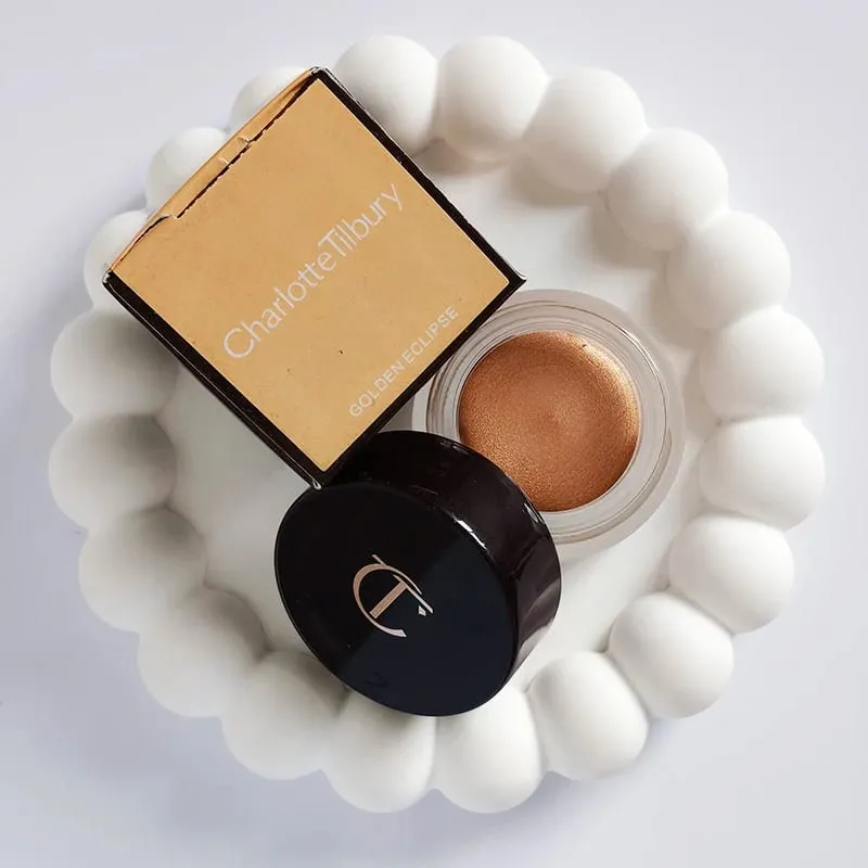 CT Quatro-color Eyeshadow Palette Matte Glitter Eyeshadow Brilhante Maquiagem Travesseiro Falar Fácil de Colorir Fundação Natural Cosméticos