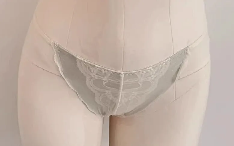 French Style Soft Lace Wireless Bra Set Women Push Up Small Breast Lift Full Cup Sexy Adjustable Comfort Lingerie Set Daily Wear