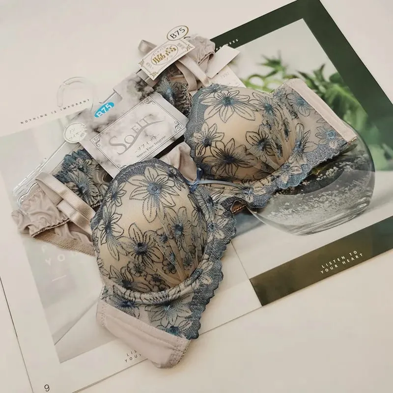 New gathering support lace bra set luxury models embroidery skin-friendly lingerie breif suit comfortable wirefree underwear