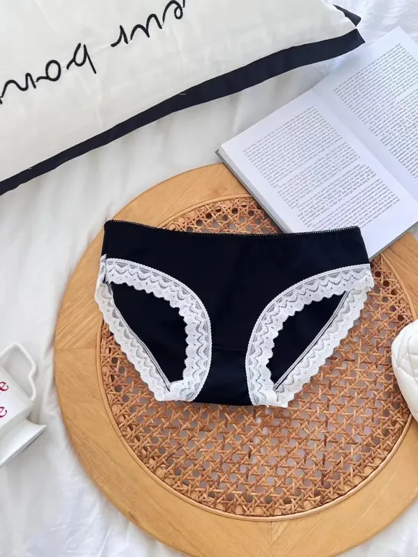 French Style Wireless Shaping Lingerie Set Push Up Lift Anti Sagging Lace Bra Elegant Comfort Soft Support Women Underwear Set — image 3