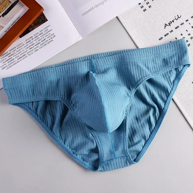 Men's Sexy Brief Ribbed Cotton Breathable Comfortable Sweat Absorption Sports Underwear Youth Low Waist U Convex Pouch Underpant