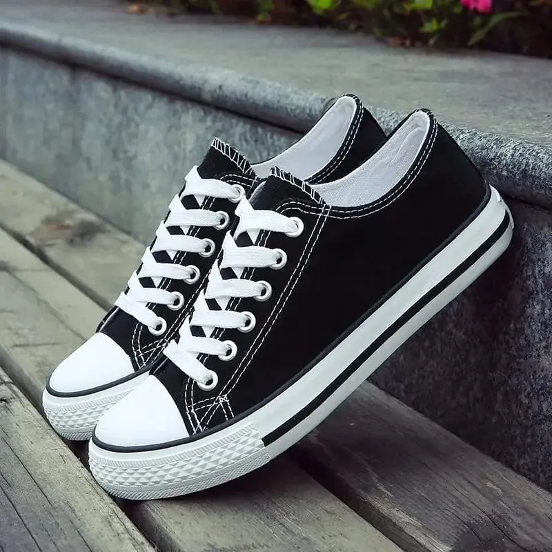 Men's Canvas Shoes Breathable Casual Sneakers Korean Style Versatile Student Flat Heel Low Cut Durable TPR Outsole Fashionable — image 1