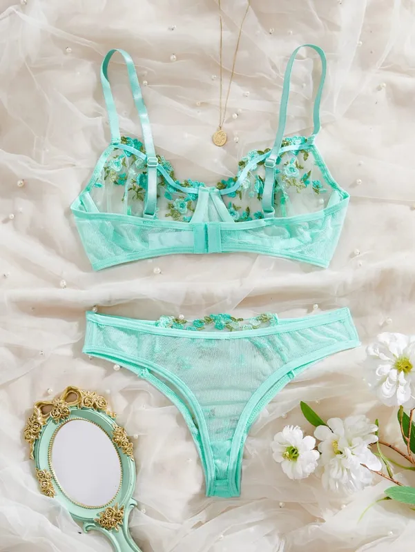 New Multiple Colors Available Embroidory Floral Babydoll Dresses Sexy Lingerie No-pad Bra And Brief Elegant Sleepwear Push Up