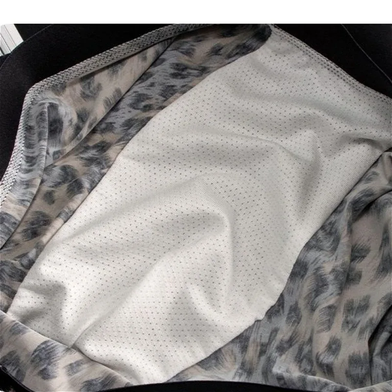 Mens Ice Silk Underwear Shorts Convex Pouch Flat Boxers Leopard Quick Dry Male Underpants Seamless Breathable Swimming Trunks