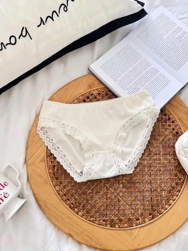 Japanese Anime Lace Bra Set Push Up Wireless Bralette Small Bust Seamless Sexy Triangle Cup Lingerie Set Spring Summer MOYISU — image 13