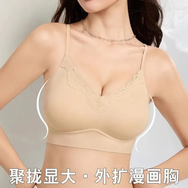 Women's lingerie for small busts enhancing and enlarging the appearance of flat chest thickened seamless design gathering sid