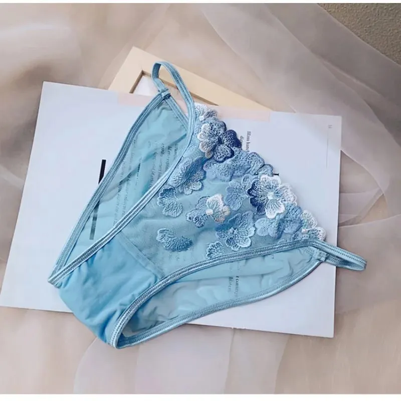Ultra Thin Bralette for Small Bust Women French Lace Embroidery Wireless Comfort Sexy Back Beauty Everyday Bra Set BANERDANNI — image 11
