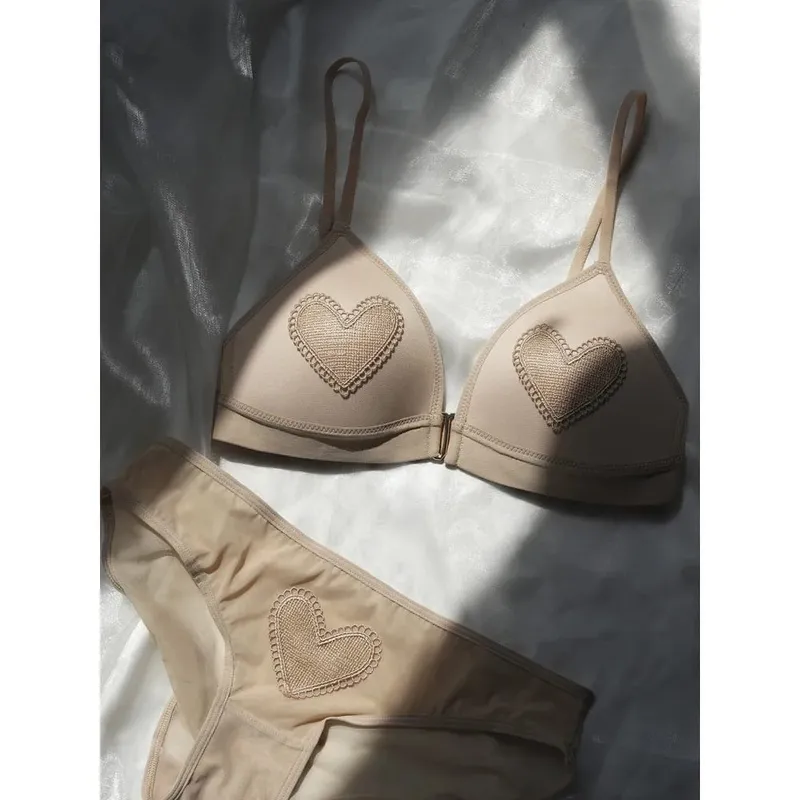 Red Lingerie Set Wireless Front Hook Bra French Triangle Thin Cup Embroidery Bra Set For Festival Soft Comfortable Daily Use — image 2