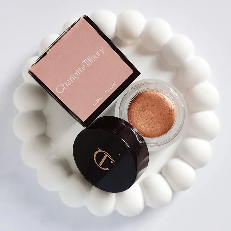 CT Quatro-color Eyeshadow Palette Matte Glitter Eyeshadow Brilhante Maquiagem Travesseiro Falar Fácil de Colorir Fundação Natural Cosméticos