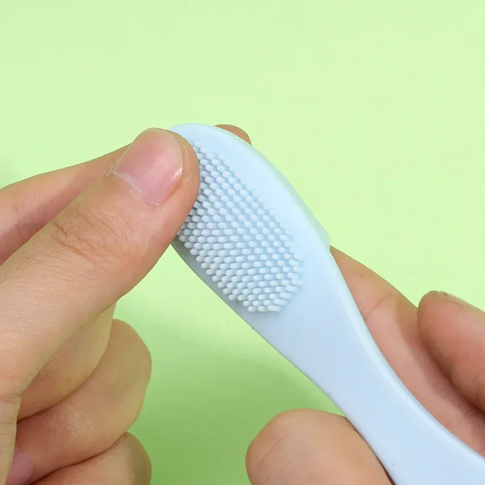 Silicone Nose Brush Facial Pore Cleaner Portable Blackhead Double-sided Massage Brushes Beauty Cleaning Tool Facial Nasal Scrub — image 5