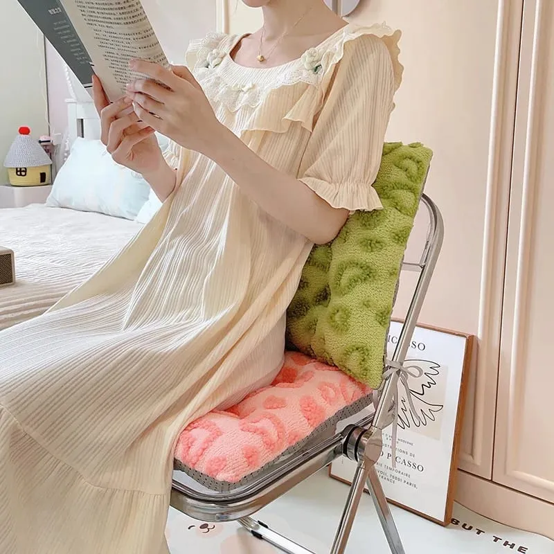 35cm Love Heart Sofa Cushion Valentine's Day Love Soft Stuffed Plush Throw Pillow Comfortable Hugging Pillow Couple Decorations — image 7